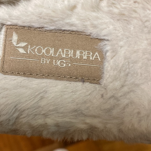 Kookaburra by UGG Nice sleepers size 9 - Picture 3 of 4
